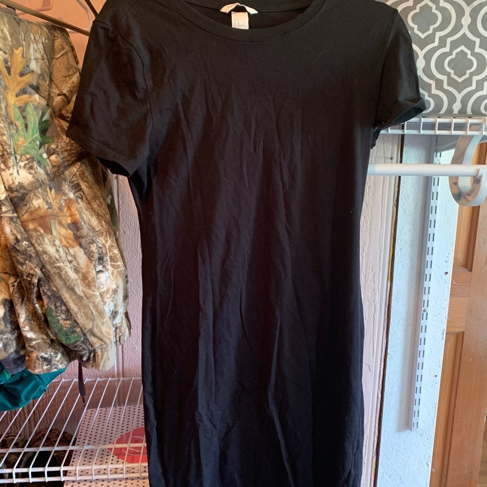 this casual dress has only been wore once!